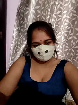 Snapshot of Riya_hot12 chatting on November 18, 2025, 9:45 am Riya hot12 online show from November 18, 2025, 9:45 am