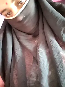 Snapshot of Riya_hot12 chatting on December 3, 2025, 7:52 am Riya hot12 online show from December 3, 2025, 7:52 am