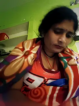 Hot-piuy online show from November 10, 2025, 4:28 am