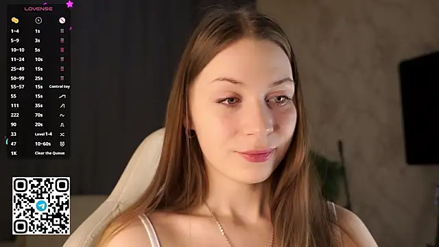 Snapshot of Stella_of_steel chatting on June 7, 2026, 11:15 am Stella of steel online show from June 7, 2026, 11:15 am