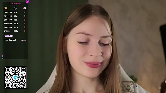 Snapshot of Stella_of_steel chatting on November 5, 2025, 9:34 am Stella of steel online show from November 5, 2025, 9:34 am