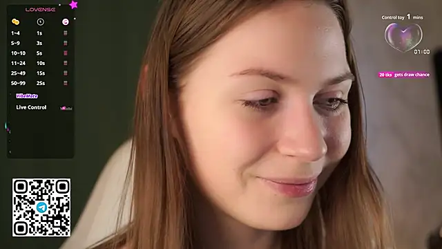 Snapshot of Stella_of_steel chatting on October 25, 2025, 9:19 am Stella of steel online show from October 25, 2025, 9:19 am