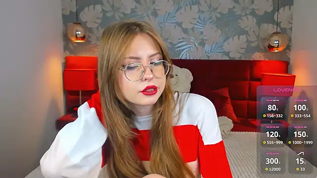 Snapshot of Grace_blush chatting on October 1, 2025, 7:24 am Grace blush online show from October 1, 2025, 7:24 am