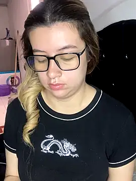 Snapshot of Blair_Bunnyy chatting on November 19, 2025, 6:08 pm Blair Bunnyy online show from November 19, 2025, 6:08 pm