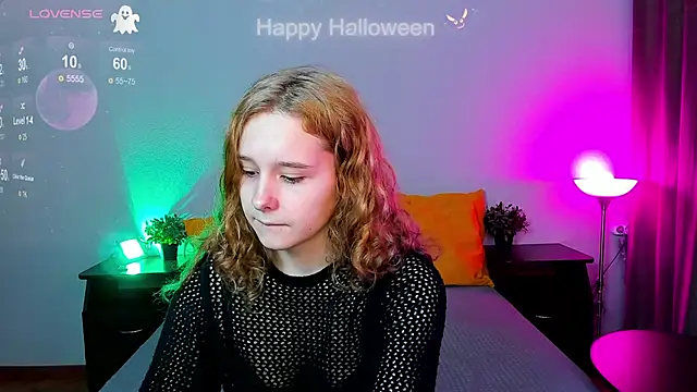 Snapshot of uco_mon chatting on October 30, 2025, 2:47 pm uco mon online show from October 30, 2025, 2:47 pm