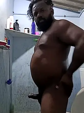 Snapshot of WholeAltimeter25 chatting on October 31, 2025, 8:05 pm WholeAltimeter25 online show from October 31, 2025, 8:05 pm