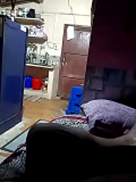 Snapshot of WholeAltimeter25 chatting on October 24, 2025, 5:45 pm WholeAltimeter25 online show from October 24, 2025, 5:45 pm