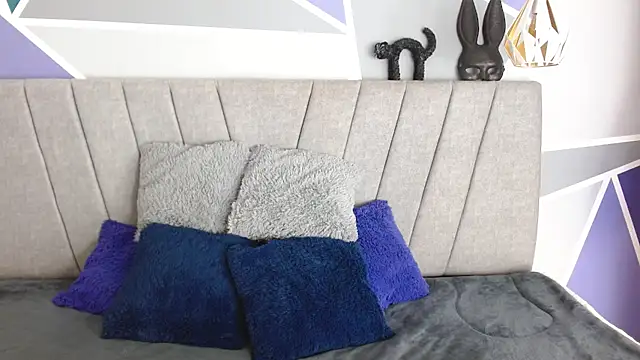 Snapshot of NatiHoran chatting on November 27, 2025, 11:38 pm NatiHoran online show from November 27, 2025, 11:38 pm