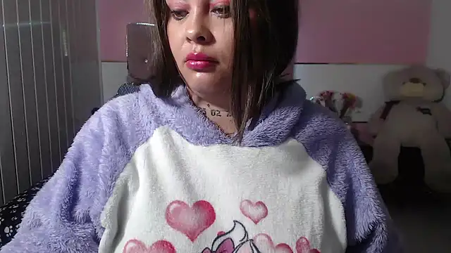 Snapshot of patty_squirt_ chatting on March 12, 2025, 9:55 am patty squirt online show from March 12, 2025, 9:55 am