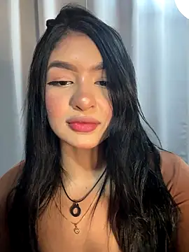 Snapshot of jenn_fit chatting on November 19, 2025, 2:22 am jenn fit online show from November 19, 2025, 2:22 am