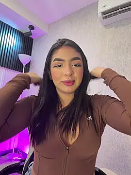 jenn fit online show from March 28, 2026, 6:25 am