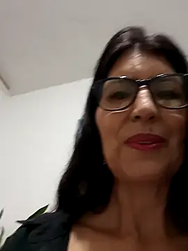 Snapshot of swity_foster chatting on October 6, 2025, 8:48 am swity foster online show from October 6, 2025, 8:48 am