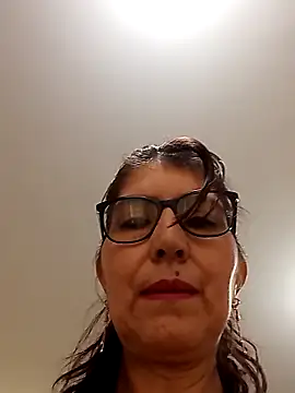 Snapshot of swity_foster chatting on February 3, 2026, 4:12 pm swity foster online show from February 3, 2026, 4:12 pm