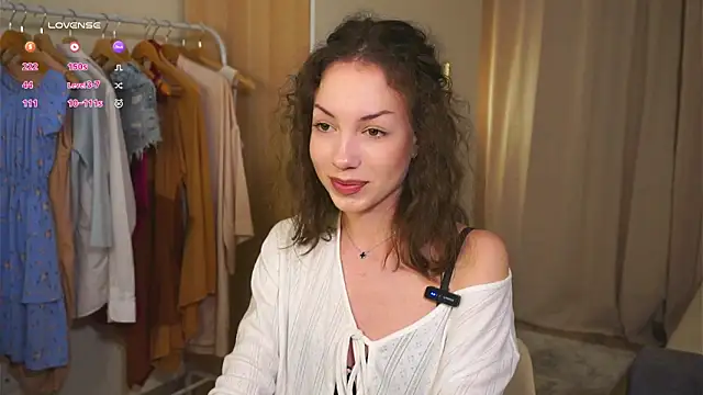 RenateRansone online show from February 8, 2026, 6:38 pm