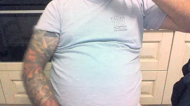 lukeluke69 online show from September 19, 2025, 11:31 pm