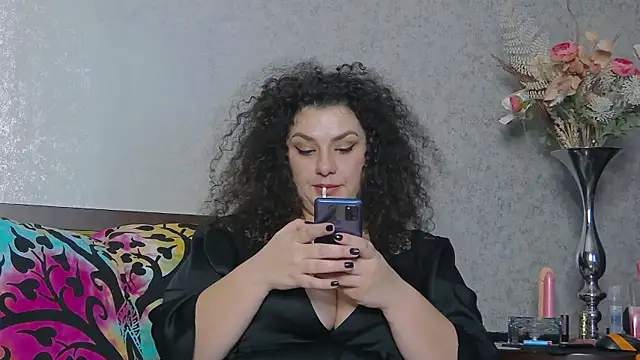 Snapshot of BohoBabeLexy chatting on November 5, 2025, 4:54 pm BohoBabeLexy online show from November 5, 2025, 4:54 pm