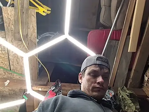 twistafatpipe online show from February 26, 2026, 4:56 am