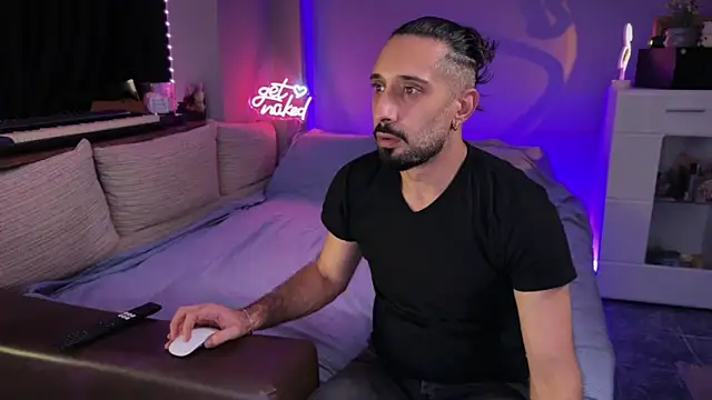 Secret Lovers1 online show from June 2, 2026, 6:19 pm