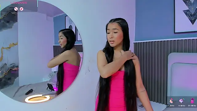 Snapshot of lily__star chatting on October 24, 2025, 3:38 am lily star online show from October 24, 2025, 3:38 am