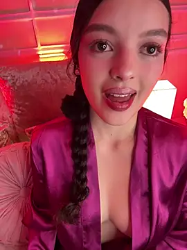 Snapshot of AriaHeavenss chatting on December 18, 2025, 2:16 am AriaHeavenss online show from December 18, 2025, 2:16 am