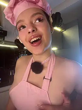 Snapshot of AriaHeavenss chatting on October 26, 2025, 12:55 am AriaHeavenss online show from October 26, 2025, 12:55 am