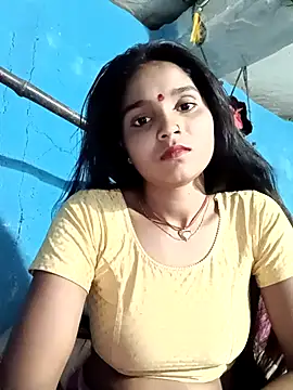 Snapshot of Harini_Gautam chatting on March 28, 2026, 3:13 pm Harini Gautam online show from March 28, 2026, 3:13 pm
