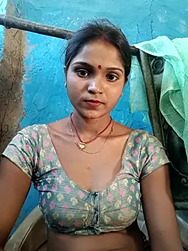 Snapshot of Harini_Gautam chatting on April 14, 2026, 5:34 am Harini Gautam online show from April 14, 2026, 5:34 am