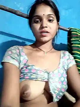 Snapshot of Harini_Gautam chatting on May 1, 2026, 6:57 pm Harini Gautam online show from May 1, 2026, 6:57 pm