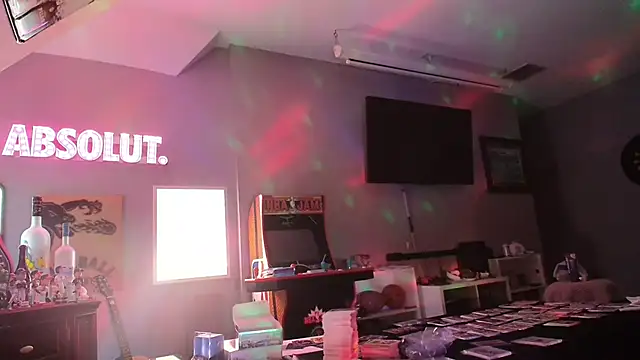 Snapshot of TallDrink11 chatting on March 4, 2026, 9:17 am TallDrink11 online show from March 4, 2026, 9:17 am