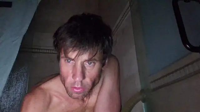 Snapshot of TallDrink11 chatting on October 14, 2025, 6:47 am TallDrink11 online show from October 14, 2025, 6:47 am