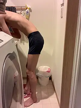 Snapshot of aki_2727 chatting on October 9, 2025, 1:17 am aki 2727 online show from October 9, 2025, 1:17 am