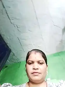 Snapshot of Bhavna_hot chatting on September 25, 2025, 5:57 am Bhavna hot online show from September 25, 2025, 5:57 am