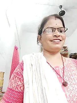 Snapshot of Bhavna_hot chatting on September 18, 2025, 12:08 pm Bhavna hot online show from September 18, 2025, 12:08 pm