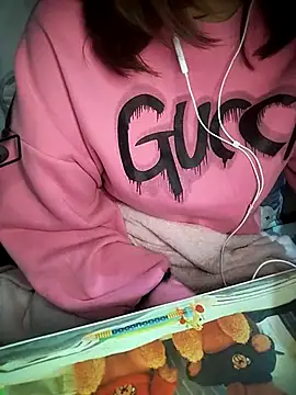 Kuncute online show from December 15, 2025, 5:57 am