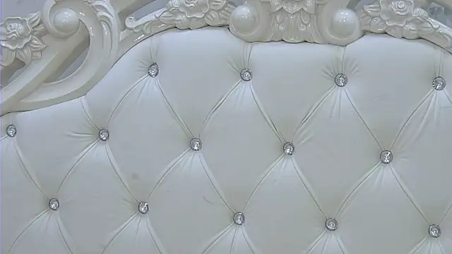 EllieFrosty  online show from November 11, 2025, 6:58 pm