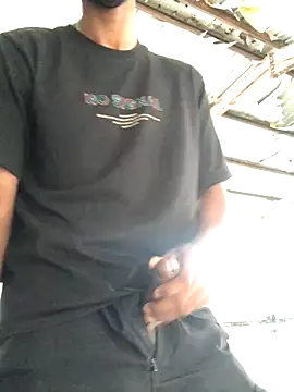 Snapshot of kavi1q1 chatting on November 29, 2025, 4:45 am kavi1q1 online show from November 29, 2025, 4:45 am