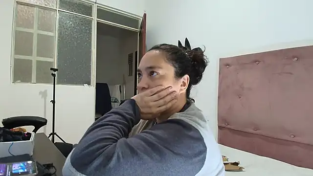  im alaya online show from February 16, 2026, 6:39 pm