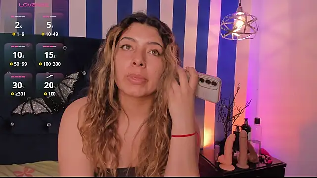 Snapshot of valeria_rouse28 chatting on October 29, 2025, 5:45 pm valeria rouse28 online show from October 29, 2025, 5:45 pm