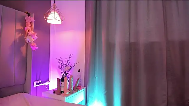 Snapshot of valeria_rouse28 chatting on December 16, 2025, 10:47 pm valeria rouse28 online show from December 16, 2025, 10:47 pm