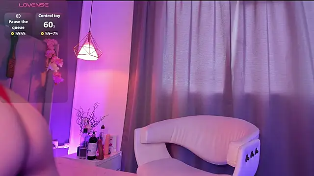 Snapshot of valeria_rouse28 chatting on November 14, 2025, 7:28 pm valeria rouse28 online show from November 14, 2025, 7:28 pm