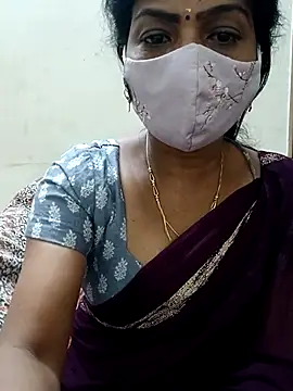 Snapshot of Rithya27 chatting on December 14, 2025, 6:46 pm Rithya27 online show from December 14, 2025, 6:46 pm