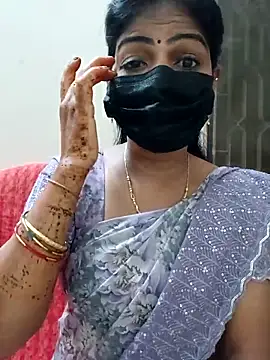 Snapshot of Rithya27 chatting on November 16, 2025, 6:23 pm Rithya27 online show from November 16, 2025, 6:23 pm