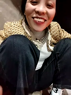 Snapshot of Sinejdk3 chatting on November 30, 2025, 10:49 am Sinejdk3 online show from November 30, 2025, 10:49 am