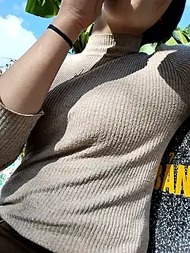 Snapshot of Sinejdk3 chatting on November 21, 2025, 6:01 am Sinejdk3 online show from November 21, 2025, 6:01 am