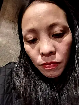 Snapshot of Sinejdk3 chatting on November 23, 2025, 11:20 am Sinejdk3 online show from November 23, 2025, 11:20 am