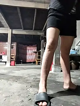 Snapshot of Sinejdk3 chatting on November 4, 2025, 11:25 am Sinejdk3 online show from November 4, 2025, 11:25 am