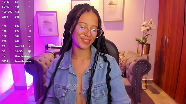 Snapshot of raven_stonee chatting on November 5, 2025, 3:20 am raven stonee online show from November 5, 2025, 3:20 am