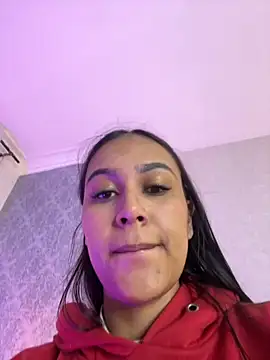 MiilaBlake online show from December 5, 2025, 8:06 pm