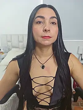 Snapshot of Ms_milarose chatting on December 14, 2025, 7:52 pm Ms milarose online show from December 14, 2025, 7:52 pm