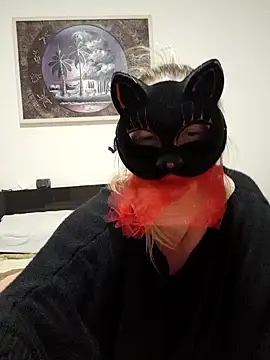 Snapshot of Trivia_magic chatting on October 23, 2025, 10:47 am Trivia magic online show from October 23, 2025, 10:47 am